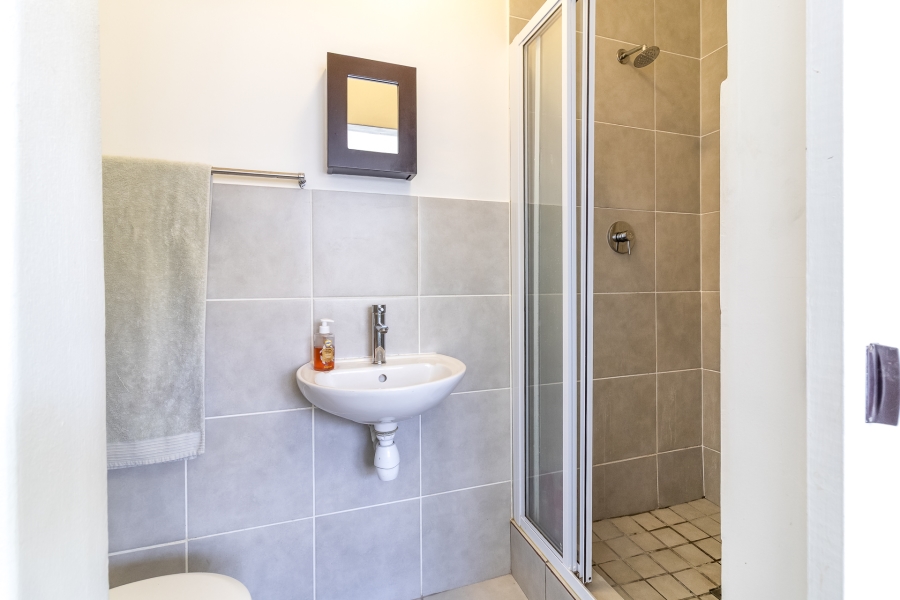 2 Bedroom Property for Sale in Nuutgevonden Western Cape